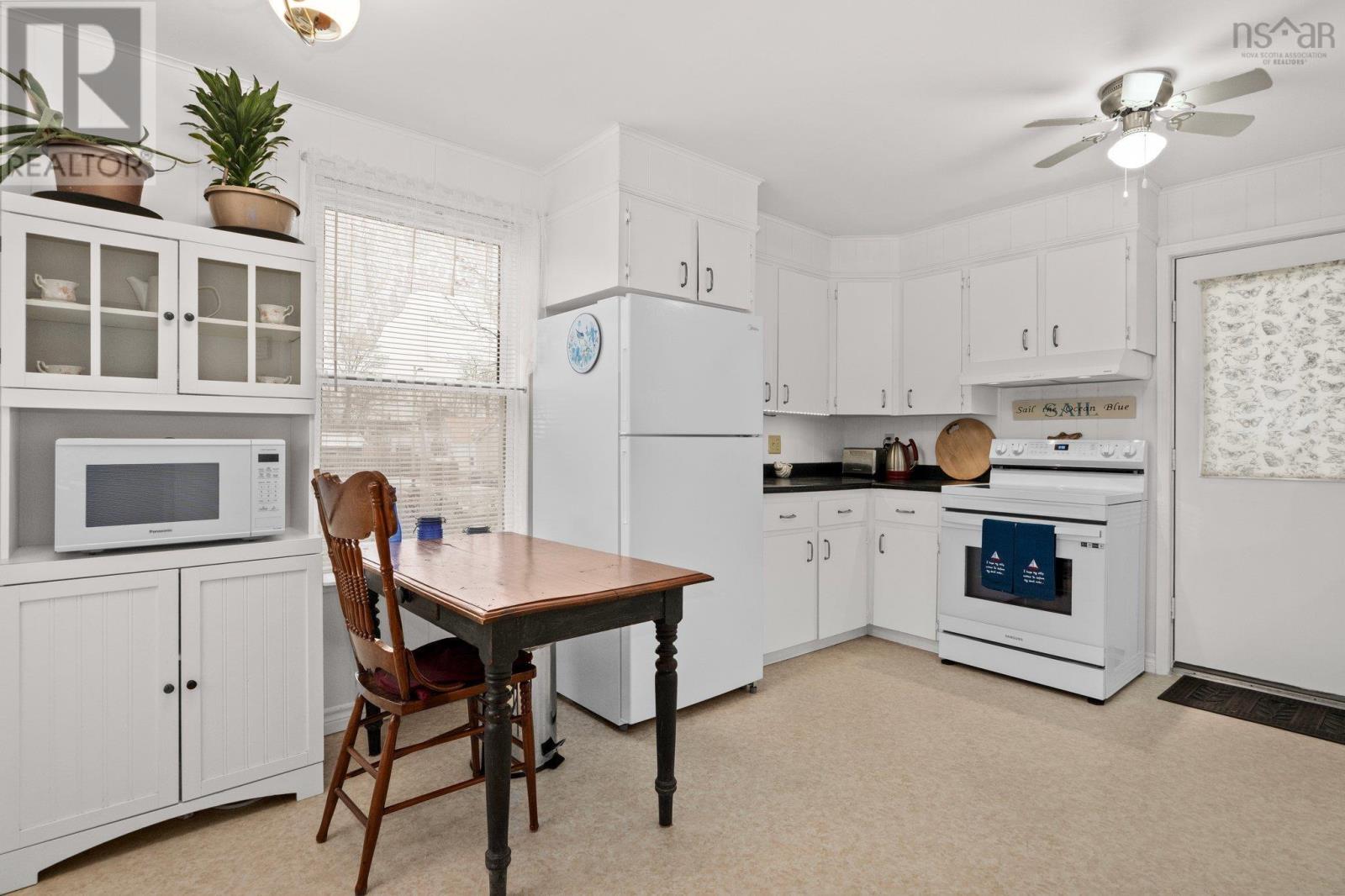 421 Pleasant Street, New Glasgow, Nova Scotia  B2H 2Z4 - Photo 20 - 202513435