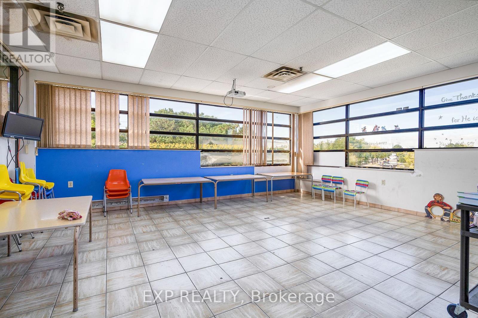 2275 Markham Road, Toronto (Malvern), Ontario  M1B 2W3 - Photo 43 - E12266821