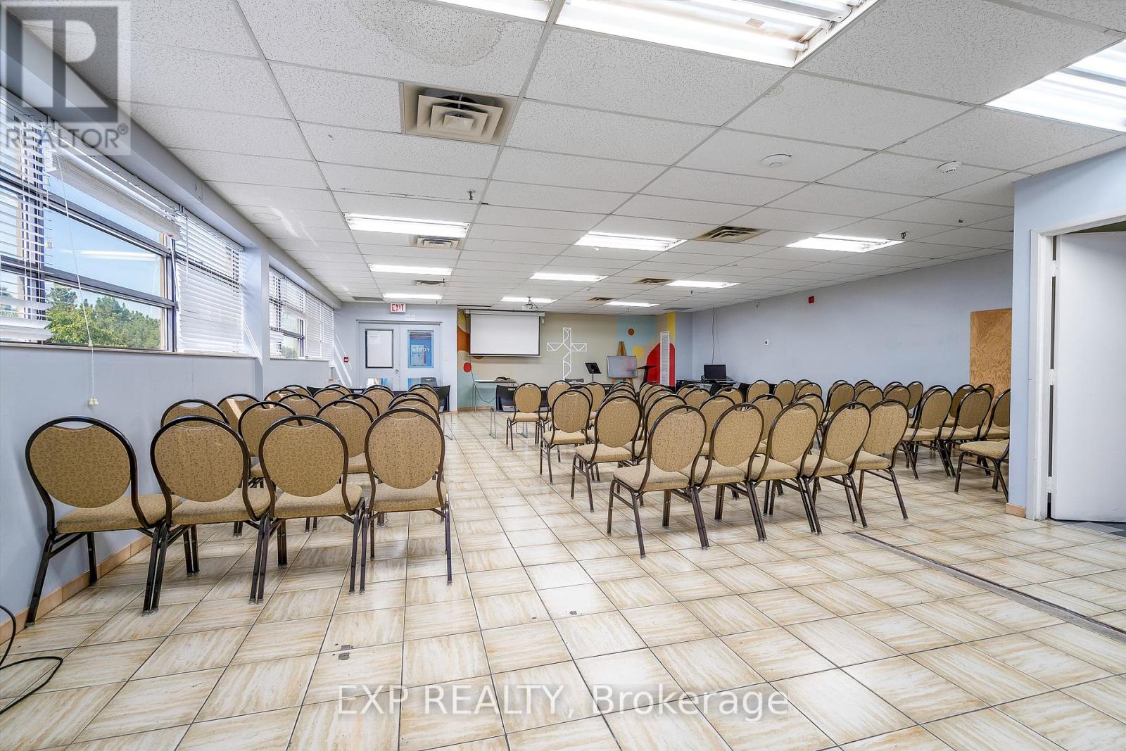 2275 Markham Road, Toronto (Malvern), Ontario  M1B 2W3 - Photo 44 - E12266821