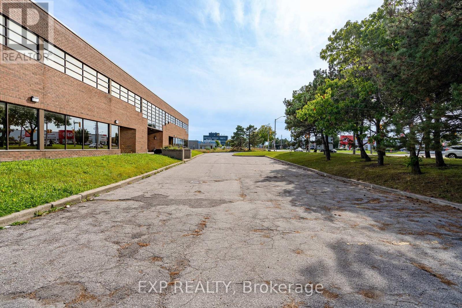 2275 Markham Road, Toronto (Malvern), Ontario  M1B 2W3 - Photo 6 - E12266821