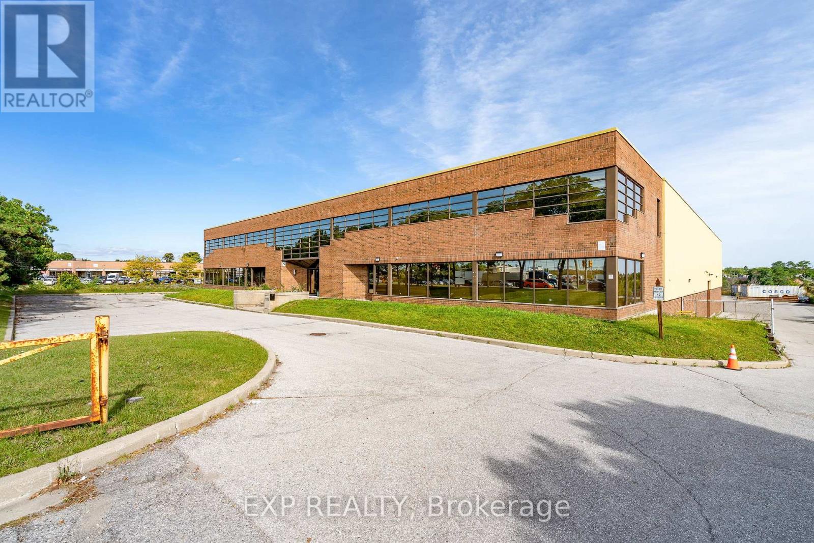 2275 Markham Road, Toronto (Malvern), Ontario  M1B 2W3 - Photo 9 - E12266821