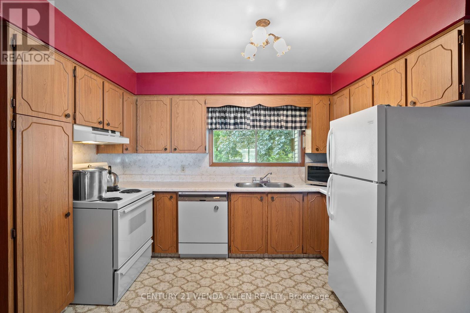 1873 Woodview Avenue, Pickering (Highbush), Ontario  L1V 1L5 - Photo 33 - E12266905