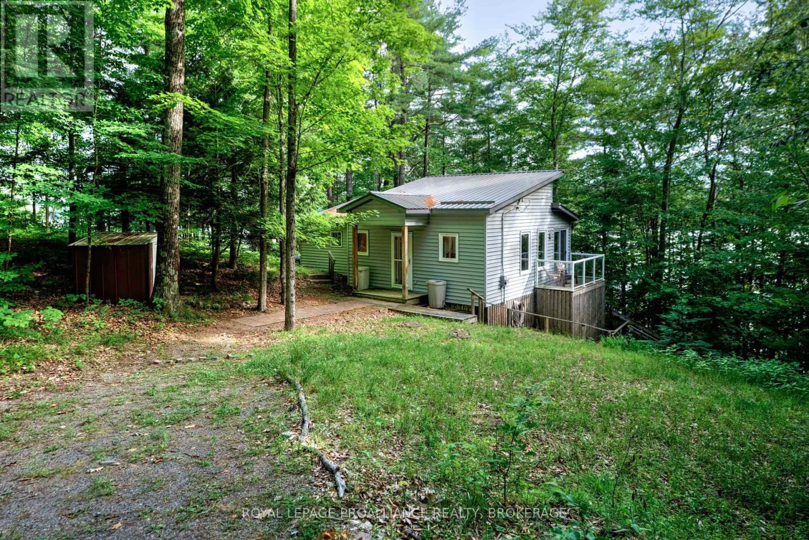 7 Scarlett Lane, Rideau Lakes, Ontario  K0G 1X0 - Photo 16 - X12267015
