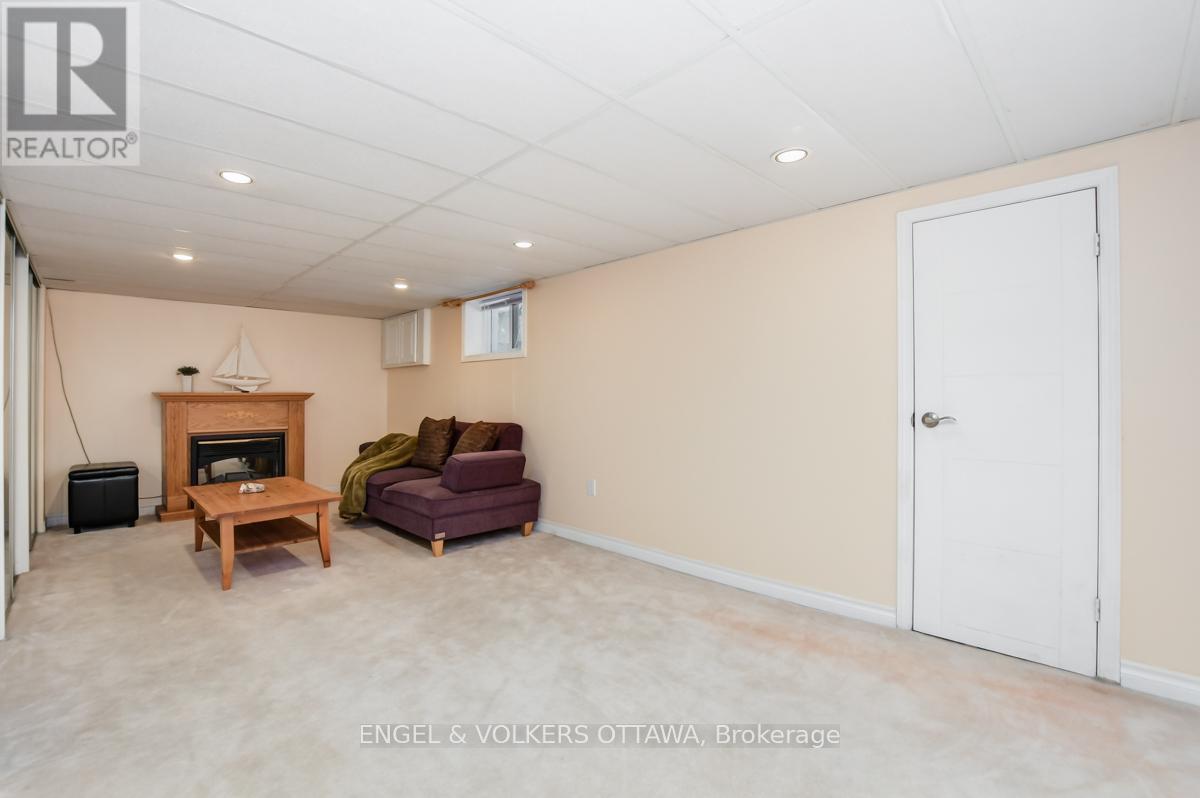 139 Goulburn Avenue, Ottawa, Ontario  K1N 8E3 - Photo 17 - X12266954