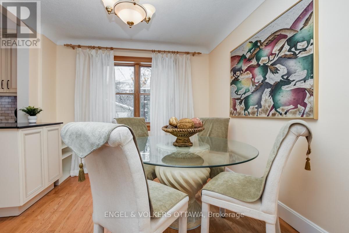 139 Goulburn Avenue, Ottawa, Ontario  K1N 8E3 - Photo 7 - X12266954