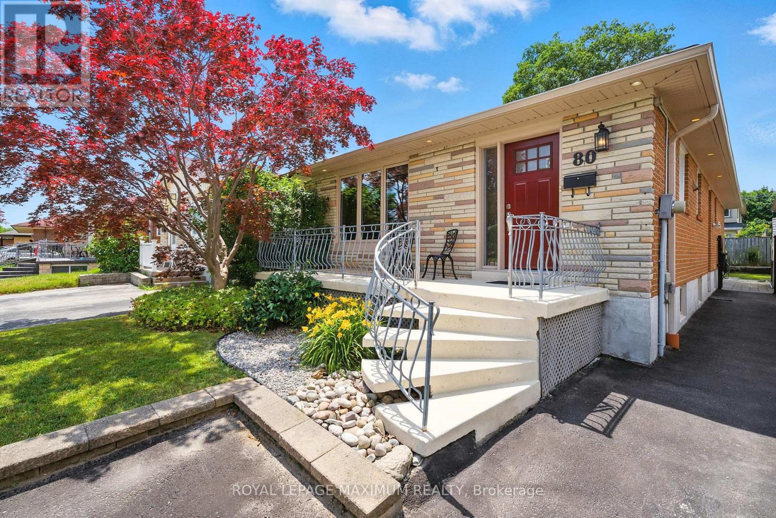 Property at 80 DELLBROOK CRESCENT image 4