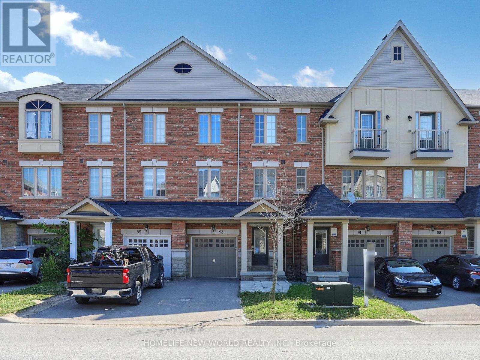 93 New Pines Trail, Brampton (Heart Lake), Ontario  L6Z 0H8 - Photo 1 - W12266907