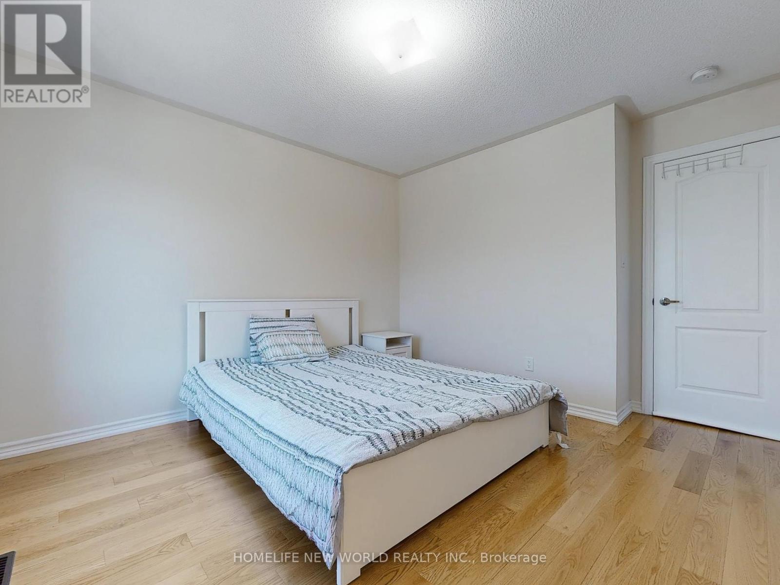 93 New Pines Trail, Brampton (Heart Lake), Ontario  L6Z 0H8 - Photo 24 - W12266907