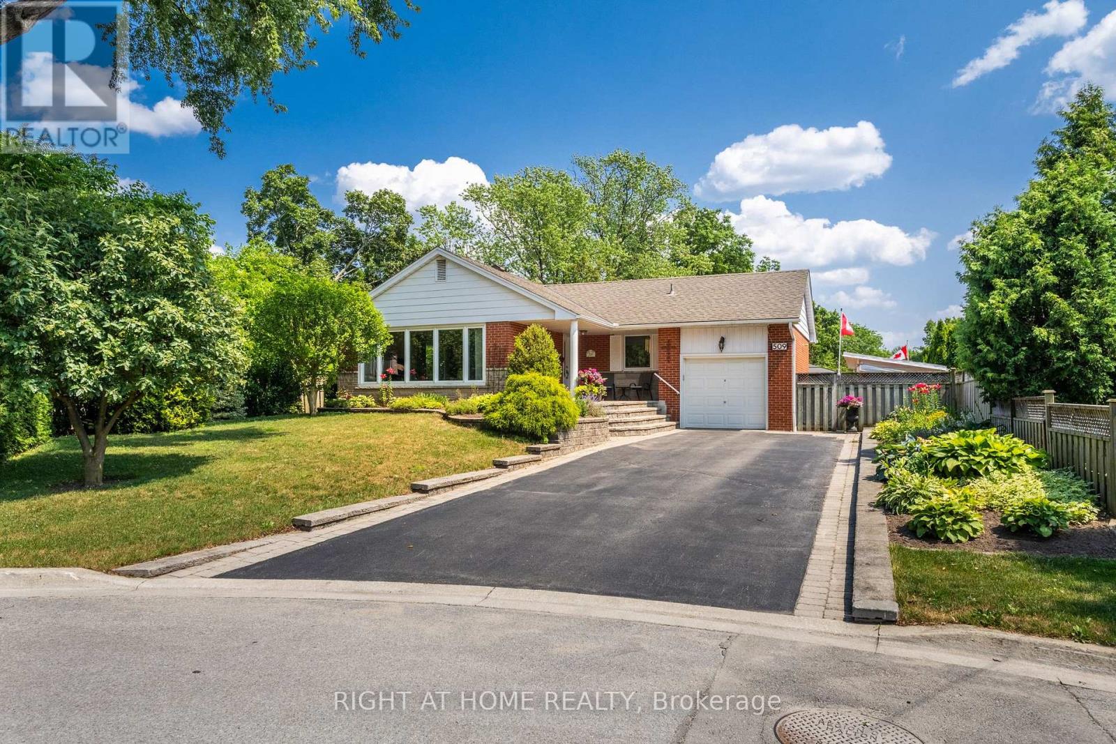 Property at 509 ROTHESAY PLACE image 1