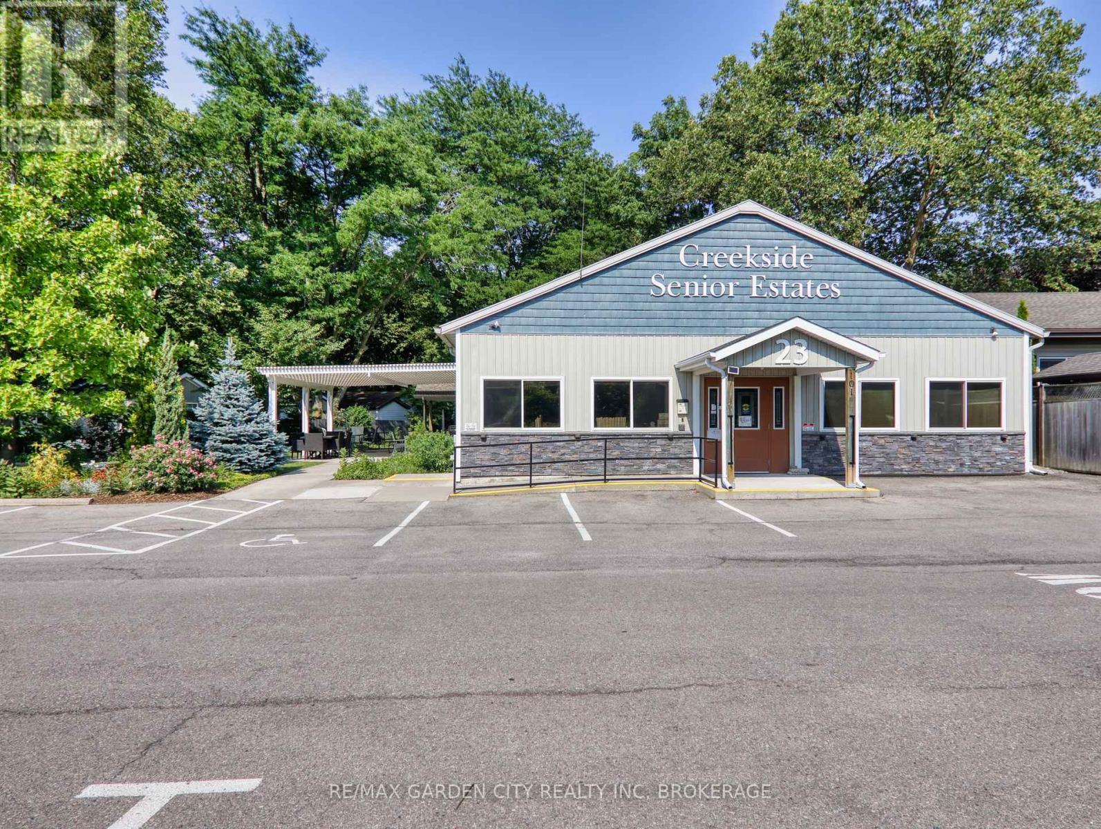 426 - 23 Four Mile Creek Road, Niagara-On-The-Lake, Ontario  L0S 1J1 - Photo 22 - X12266989