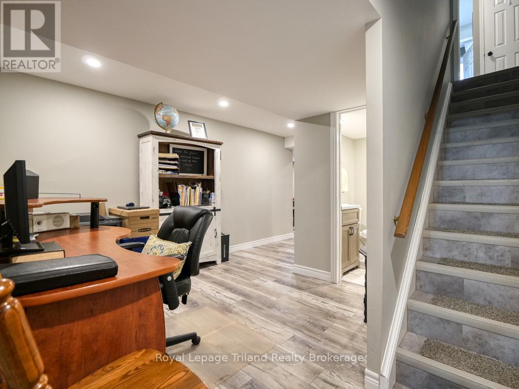 262 Alder Road, Ingersoll, Ontario  N5C 3Z2 - Photo 25 - X12267002