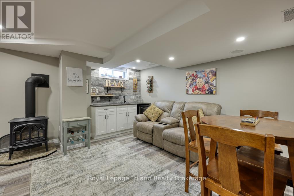 262 Alder Road, Ingersoll, Ontario  N5C 3Z2 - Photo 29 - X12267002