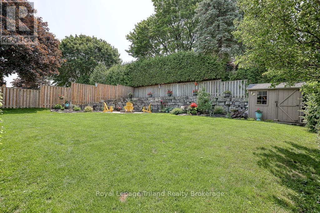 262 Alder Road, Ingersoll, Ontario  N5C 3Z2 - Photo 46 - X12267002