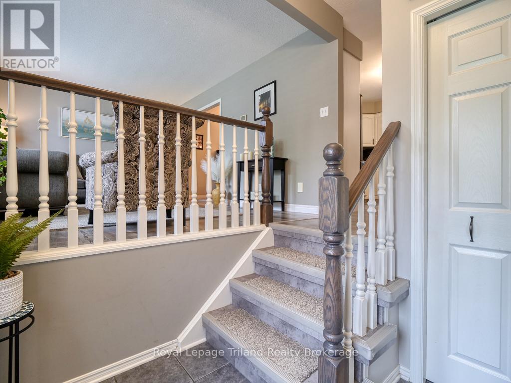 262 Alder Road, Ingersoll, Ontario  N5C 3Z2 - Photo 5 - X12267002
