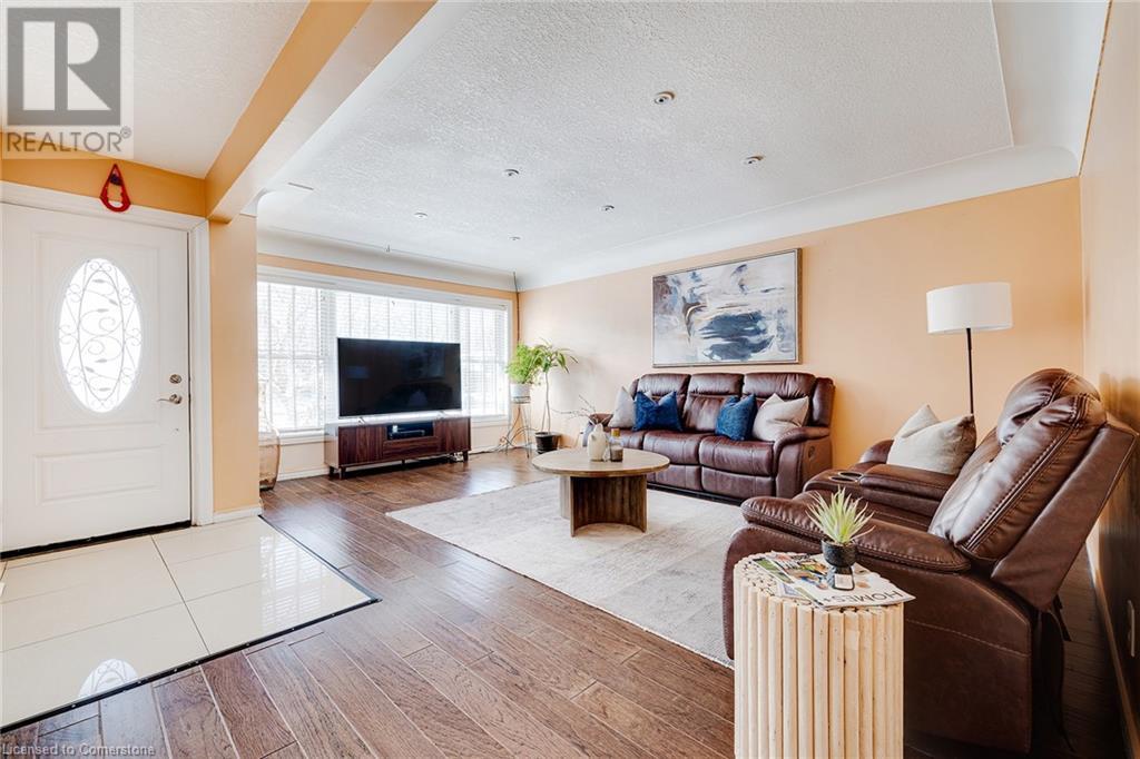 Property at 392 FISCHER HALLMAN Road image 5