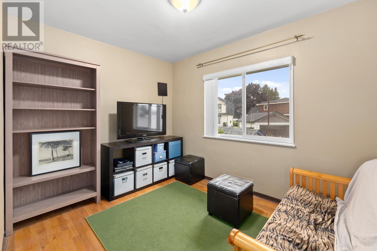 7031 Burford Street, Burnaby, British Columbia  V5E 1S3 - Photo 9 - R3023545