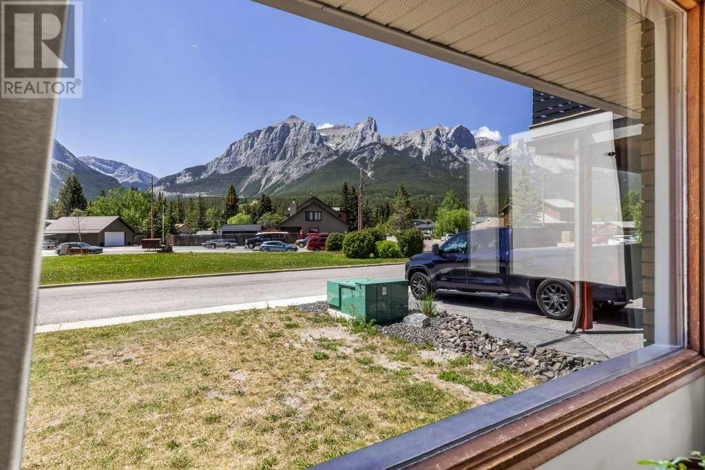 4 Mount Rundle Place, Canmore, Alberta  T1W 1Z1 - Photo 33 - A2229973