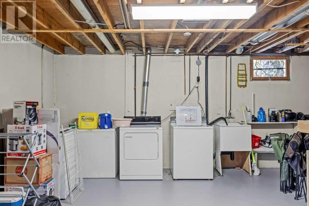 4 Mount Rundle Place, Canmore, Alberta  T1W 1Z1 - Photo 35 - A2229973