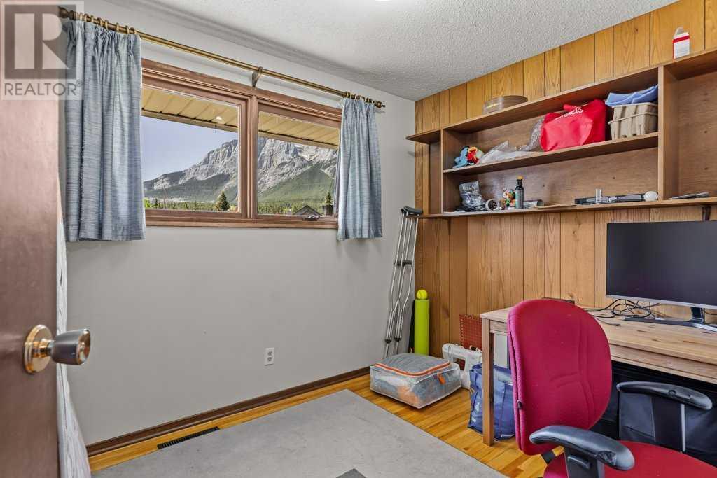 4 Mount Rundle Place, Canmore, Alberta  T1W 1Z1 - Photo 26 - A2229973
