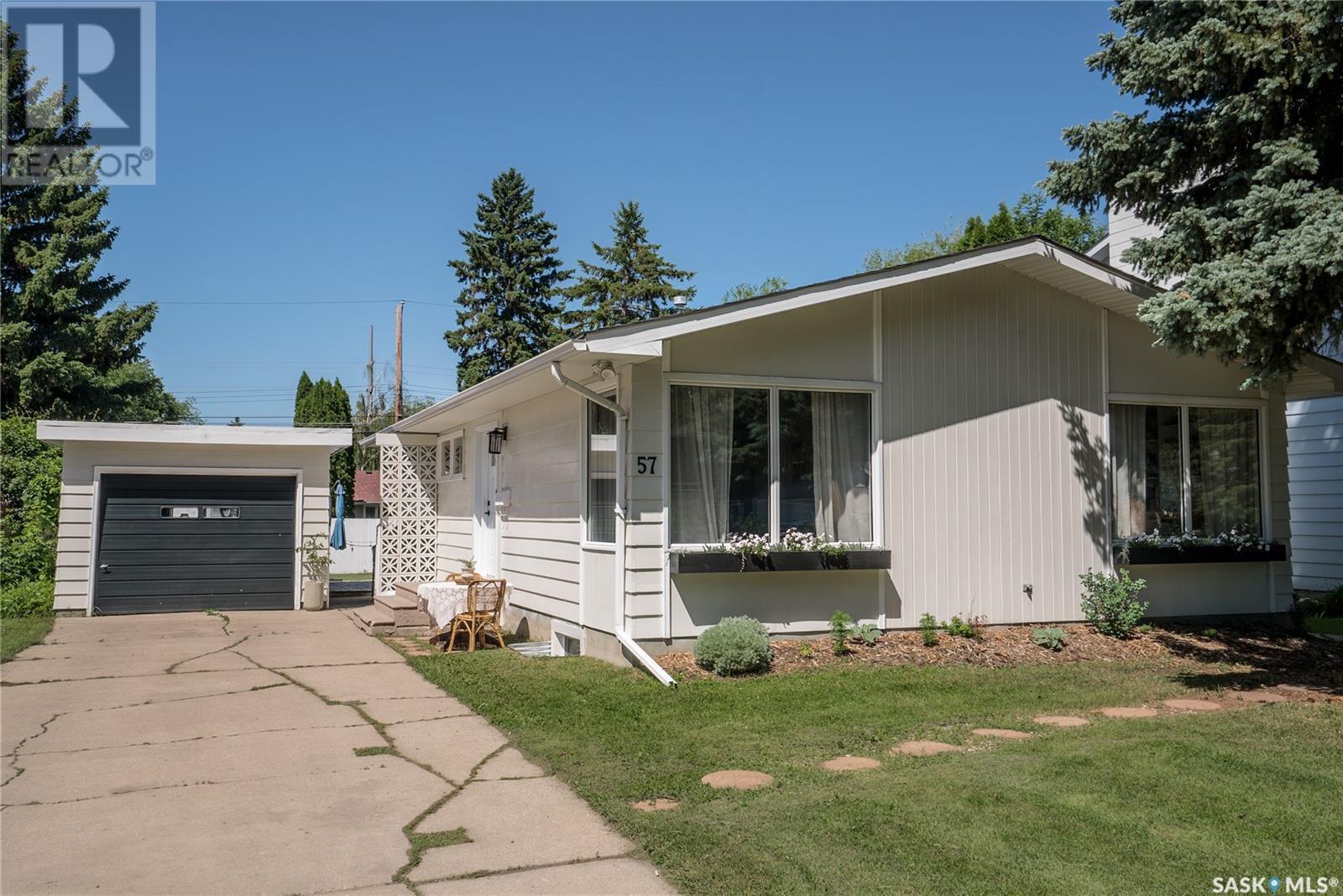 57 Kirk CRESCENT, saskatoon, Saskatchewan