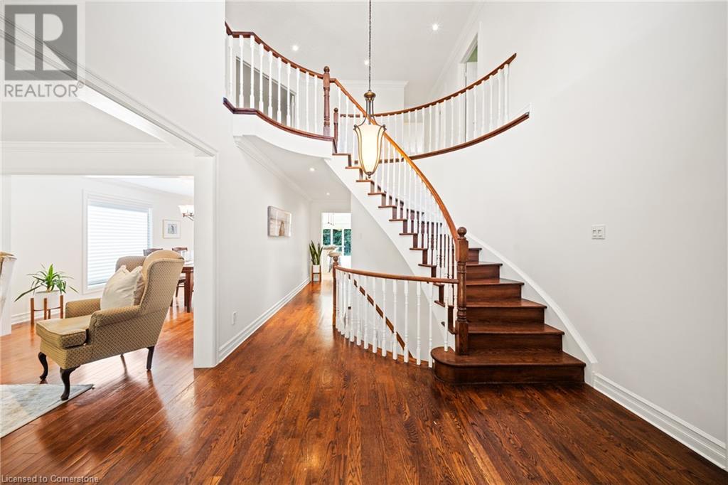 Property at 1246 OLD CARRIAGE Way image 4