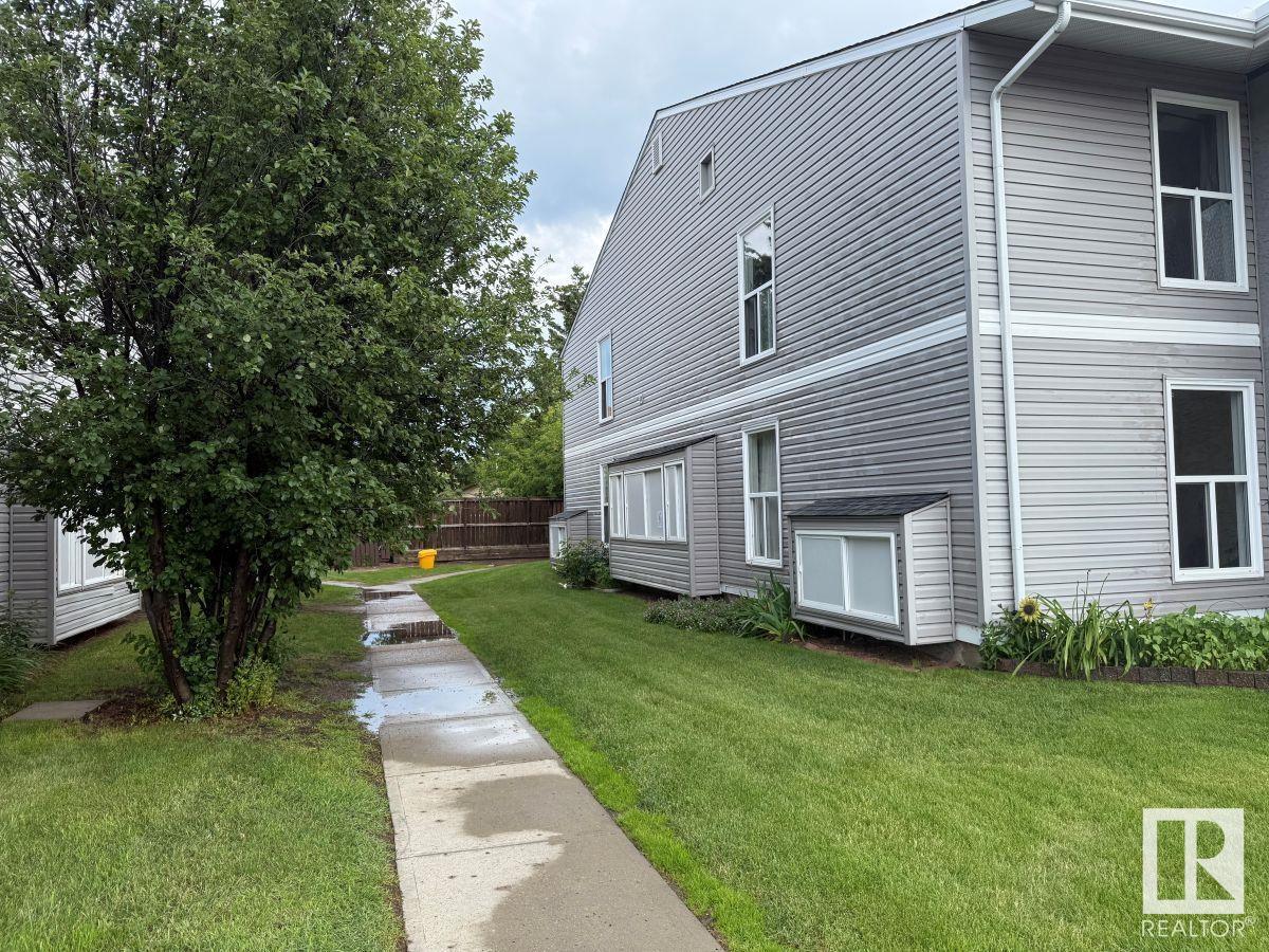 Property at #18 1503 MILLWOODS RD E NW image 1