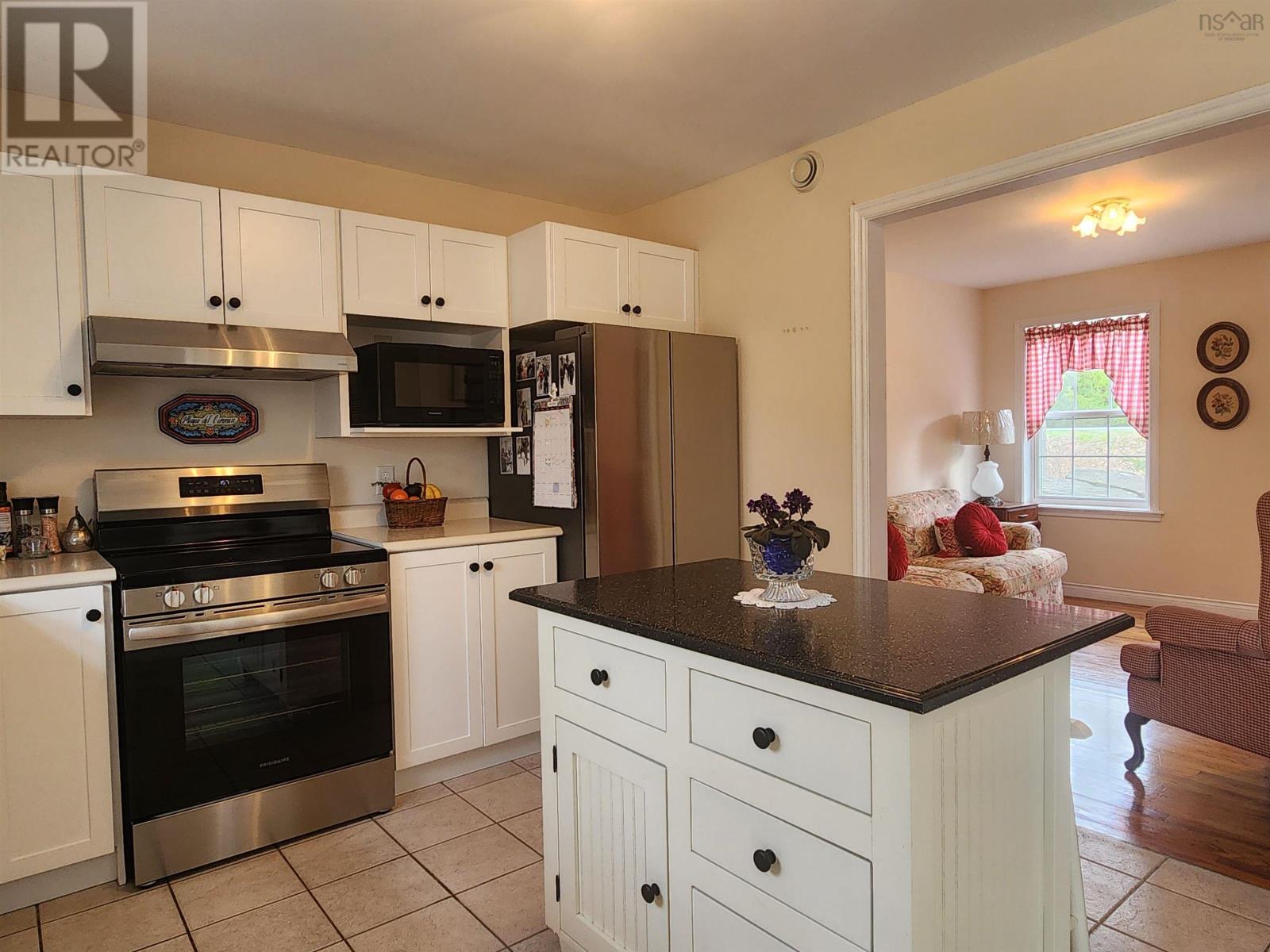 37 Brackstone Court, Lower Sackville, Nova Scotia  B4C 4G5 - Photo 11 - 202509514