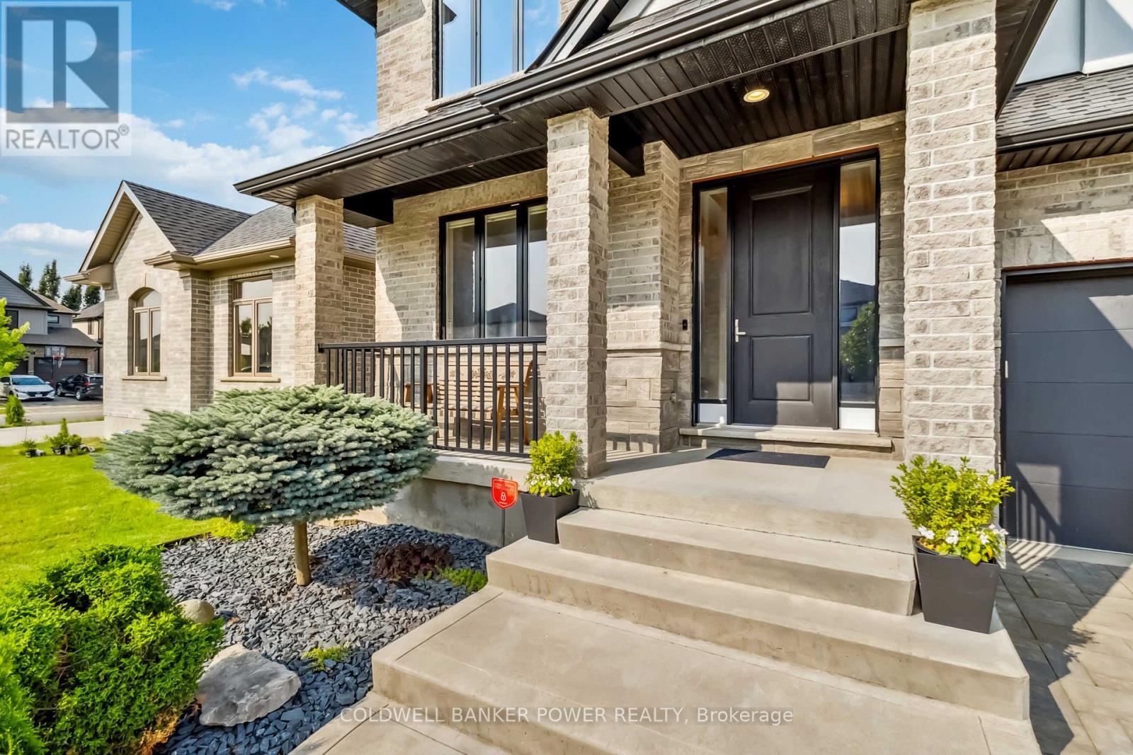 Property at 1090 EAGLETRACE DRIVE image 3
