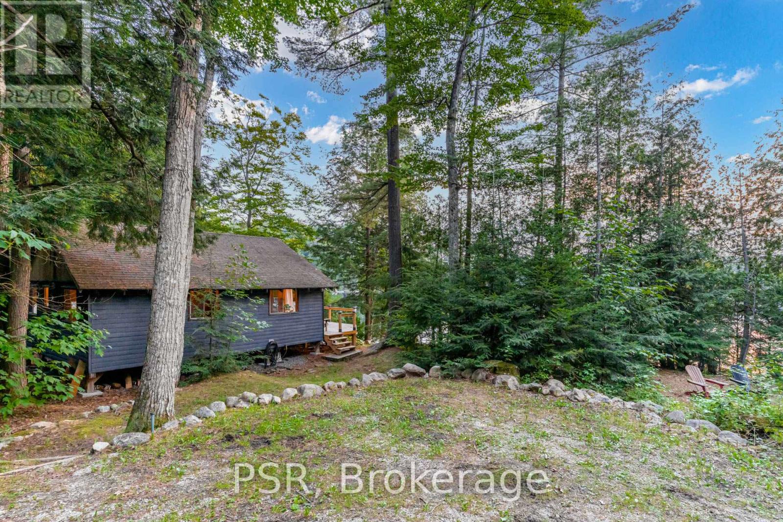 1027 North Pine Drive, Lake Of Bays, Ontario  P0A 1E0 - Photo 22 - X12183224