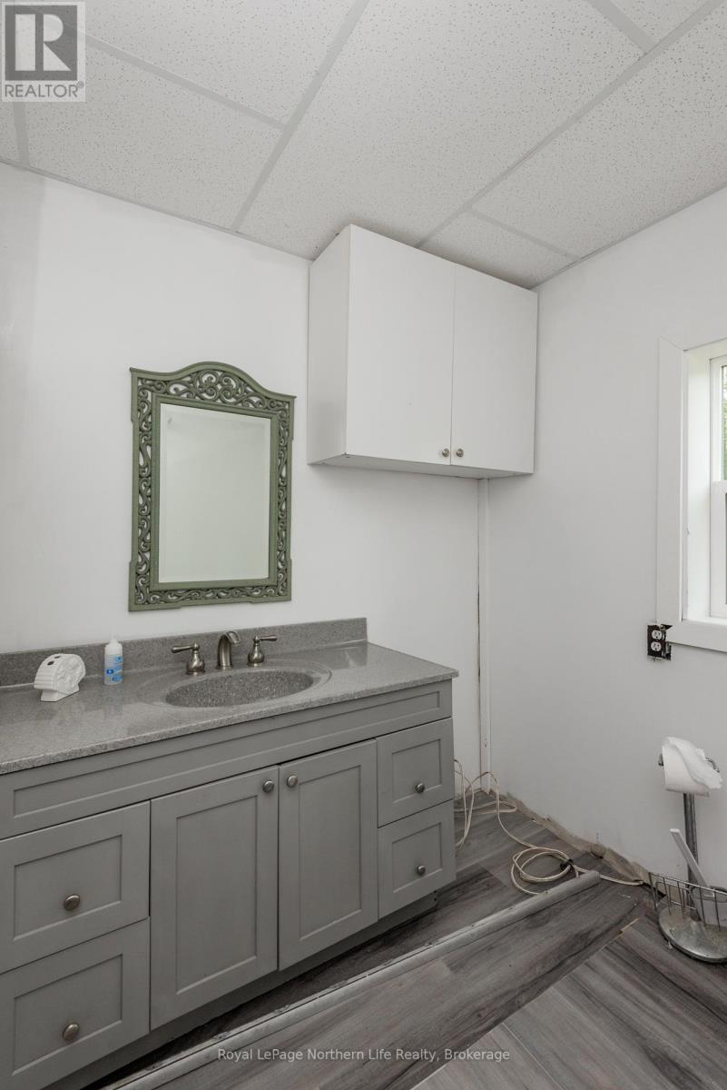 1853 Jocko Point Road, North Bay, Ontario  P2B 3M9 - Photo 18 - X12267100