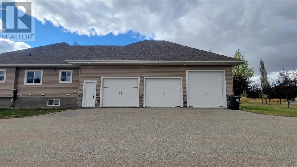 Property at 7942 Carriage Lane Drive image 3
