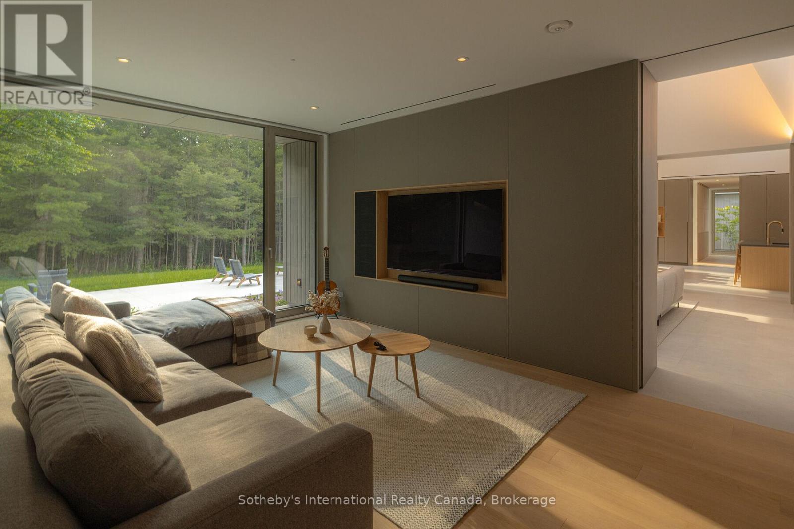 395910 11th Line, Blue Mountains, Ontario  N0H 1J0 - Photo 17 - X12267041