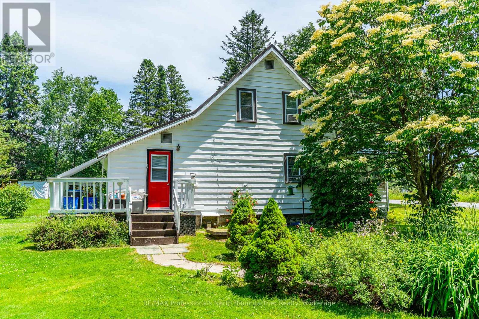 4745 Gelert Road, Minden Hills, Ontario  K0M 2K0 - Photo 4 - X12267121