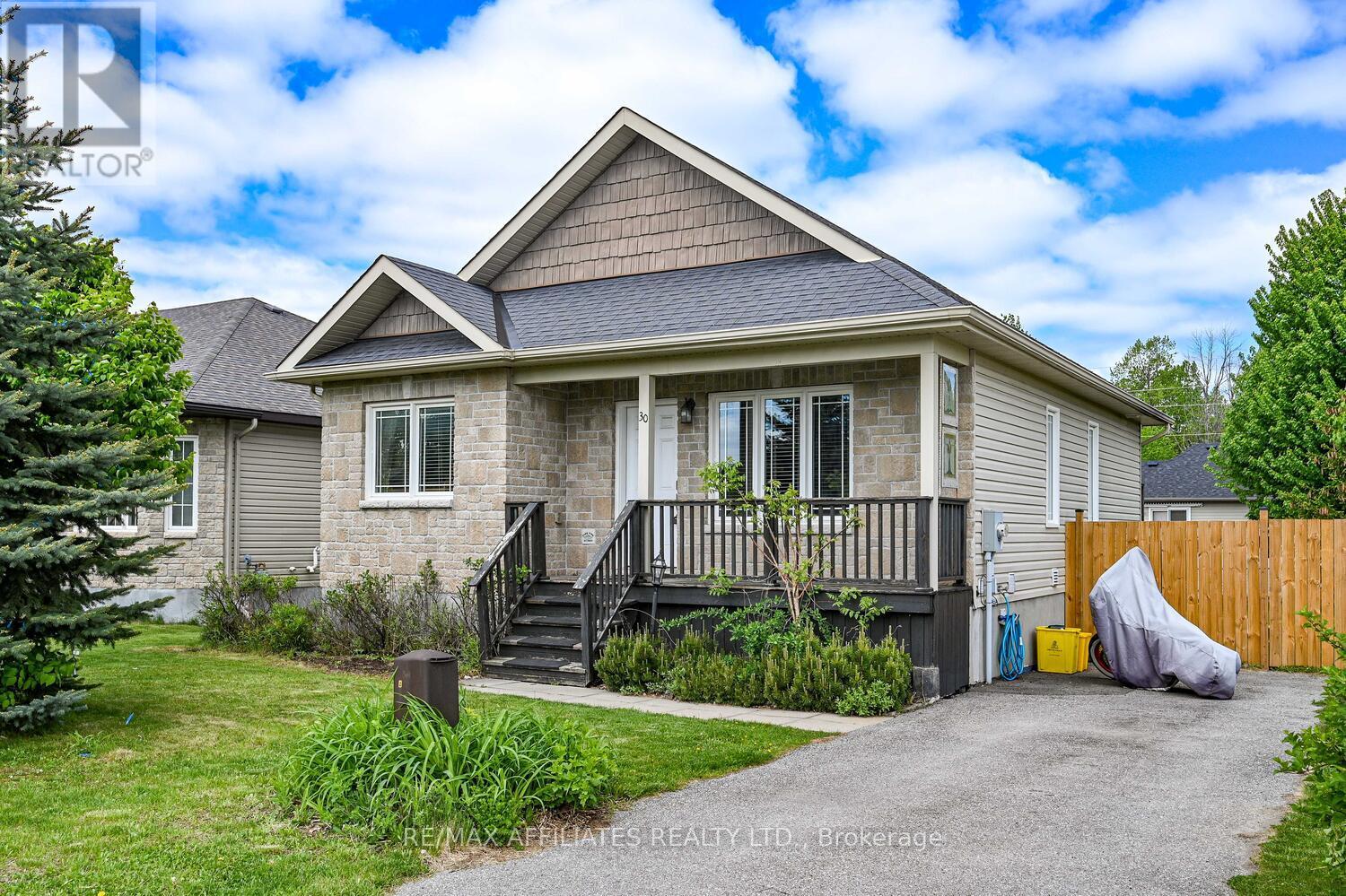Property at 30 LEE AVENUE image 2