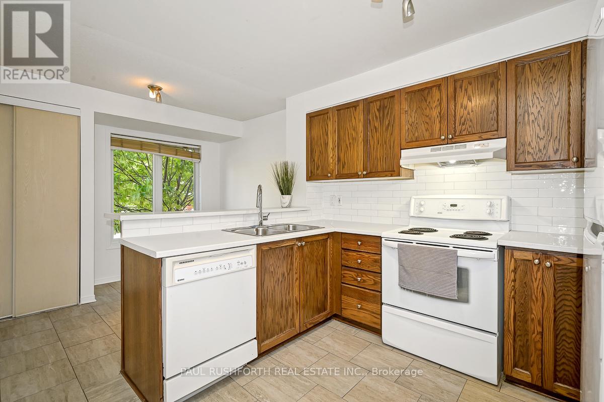 2232 Bois Vert Place, Ottawa, Ontario  K4A 4T7 - Photo 9 - X12243762