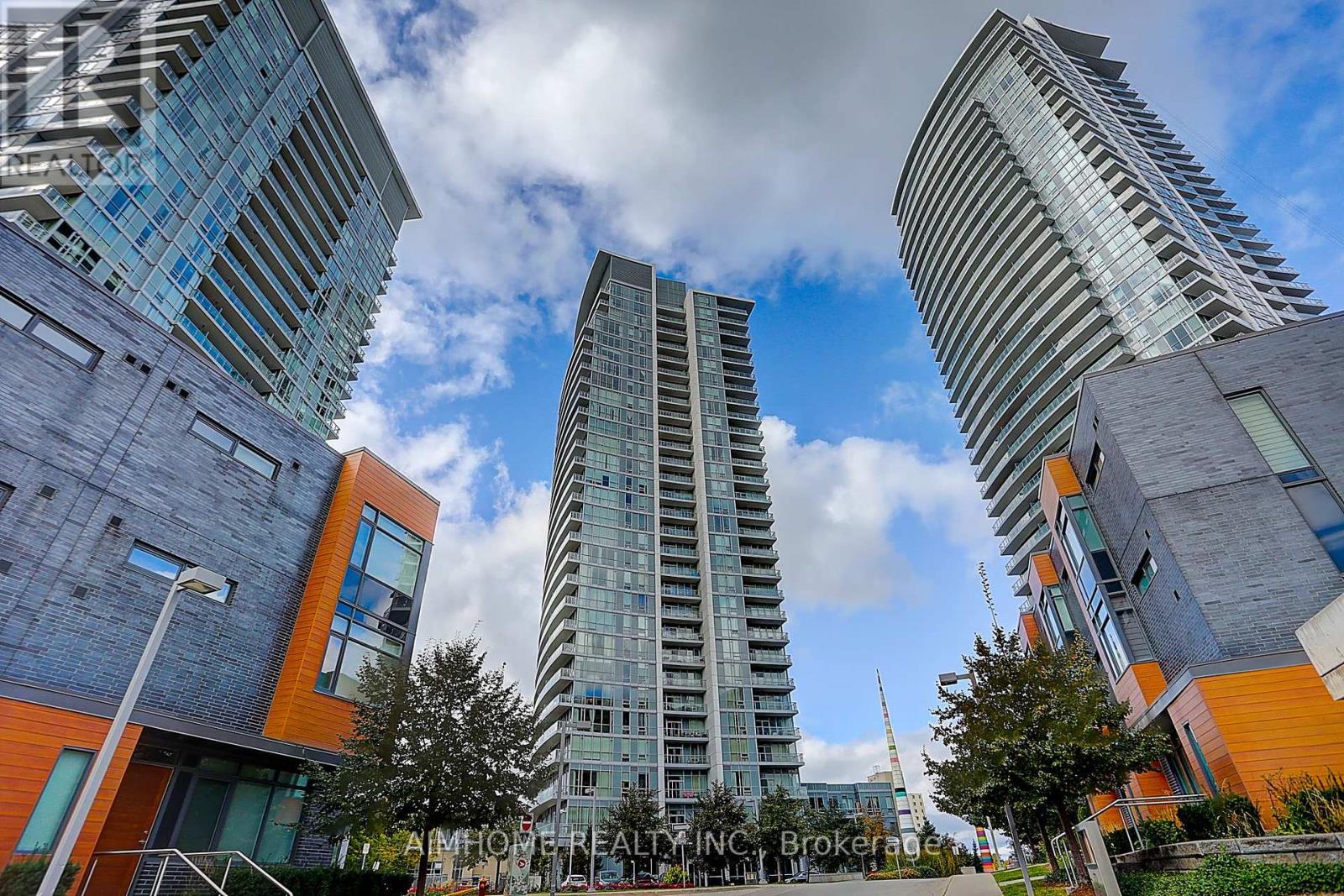 2706 - 66 FOREST MANOR ROAD, Toronto, Ontario