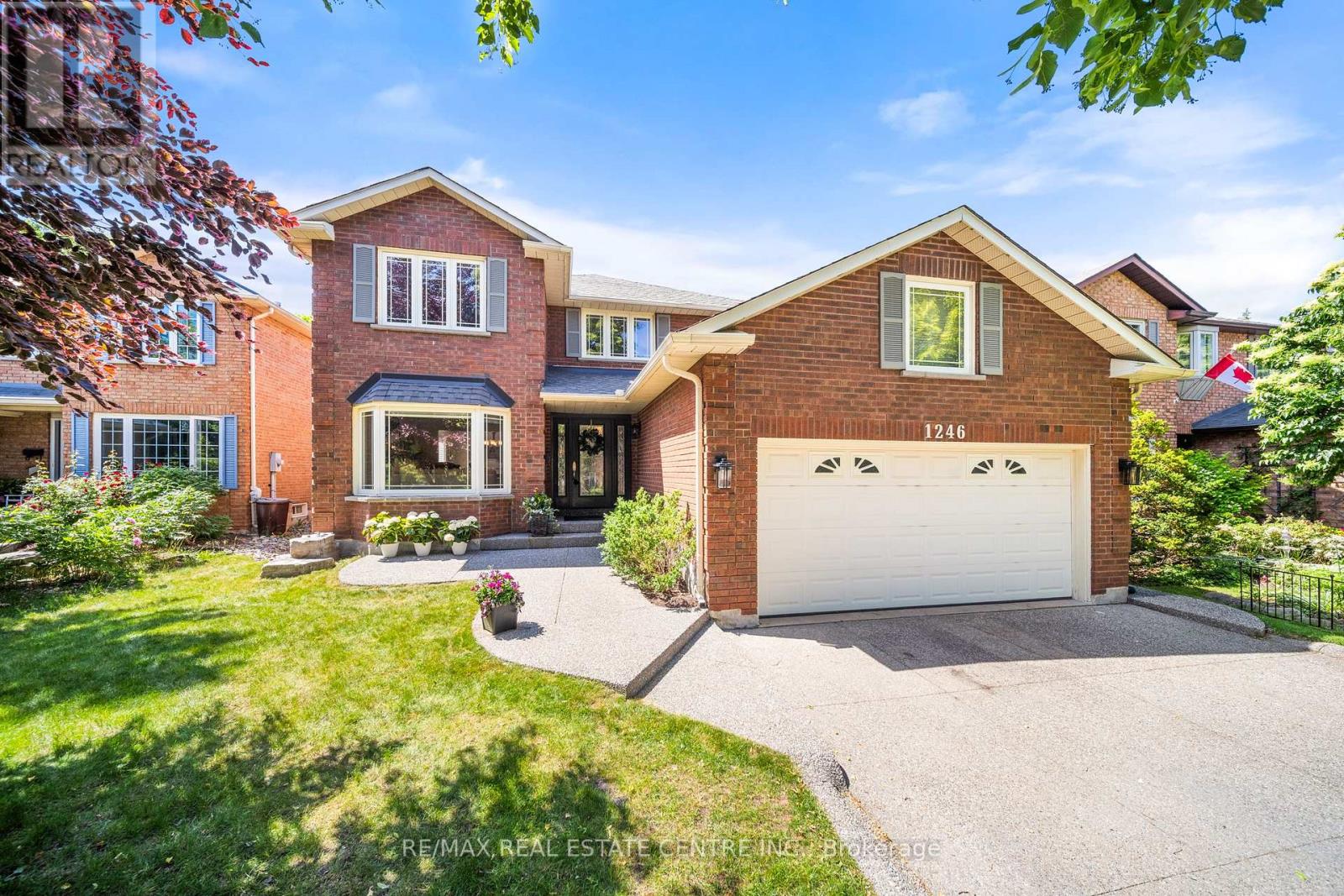 Property at 1246 OLD CARRIAGE WAY image 1