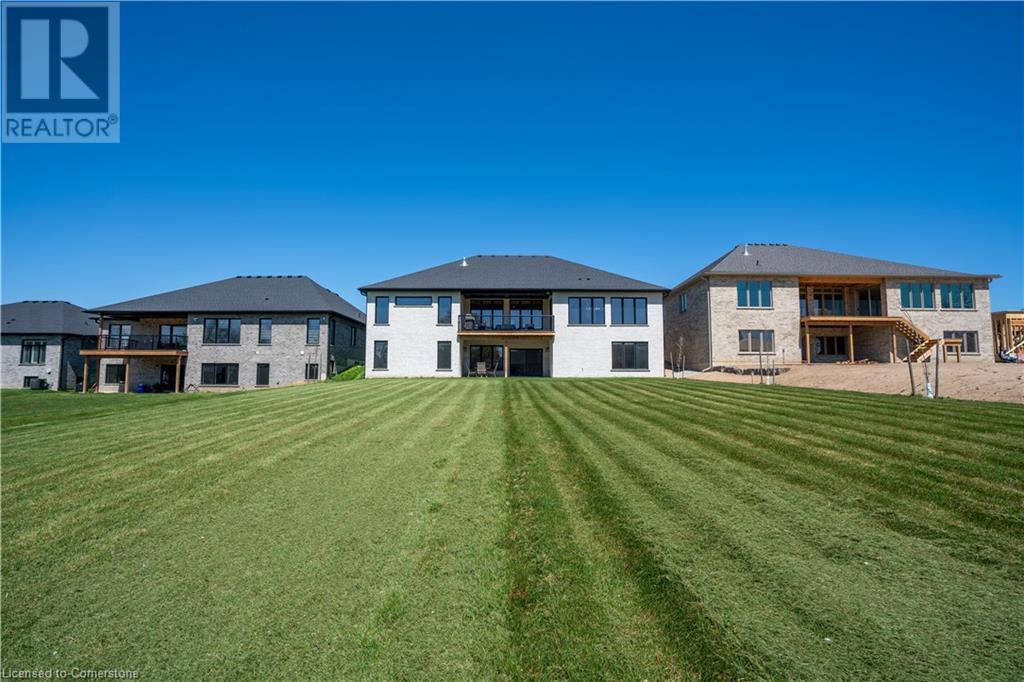 Property at 15 HUDSON Drive image 4