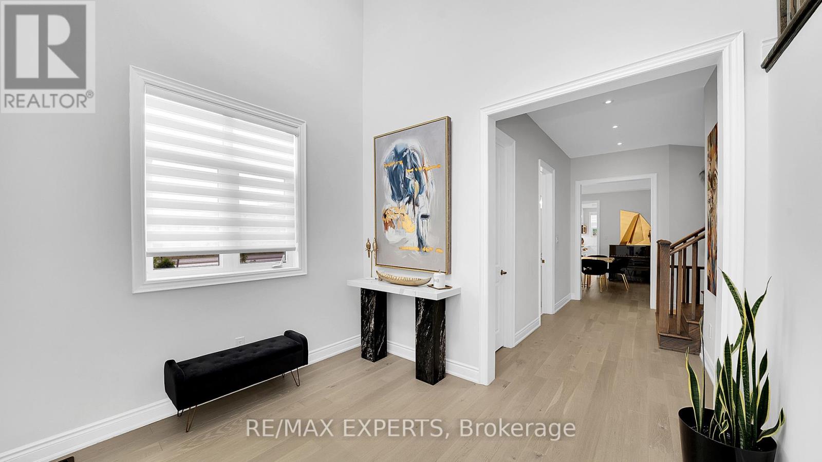 Property at 89 ROSSHAVEN CRESCENT image 3