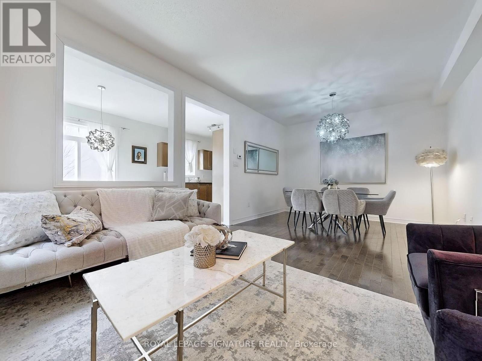 59 Princess Diana Drive, Markham, Ontario  L6C 0G9 - Photo 9 - N12267102