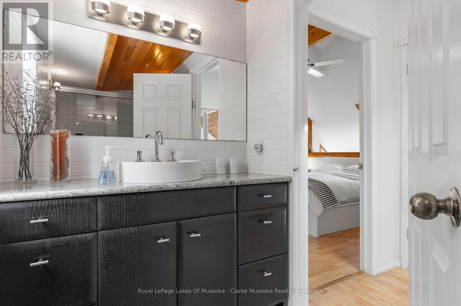 1806 Valley Road, Huntsville, Ontario  P1H 1A8 - Photo 26 - X12050826
