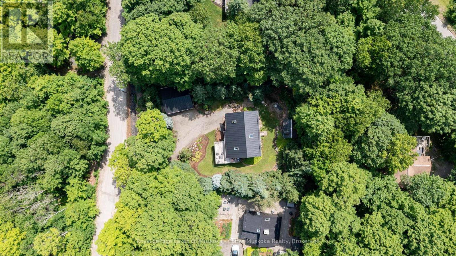 1806 Valley Road, Huntsville, Ontario  P1H 1A8 - Photo 30 - X12050826
