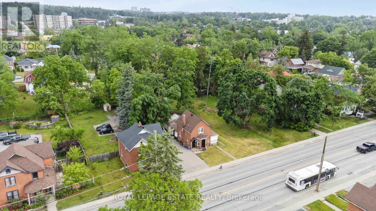Property at 226 DUNLOP STREET W image