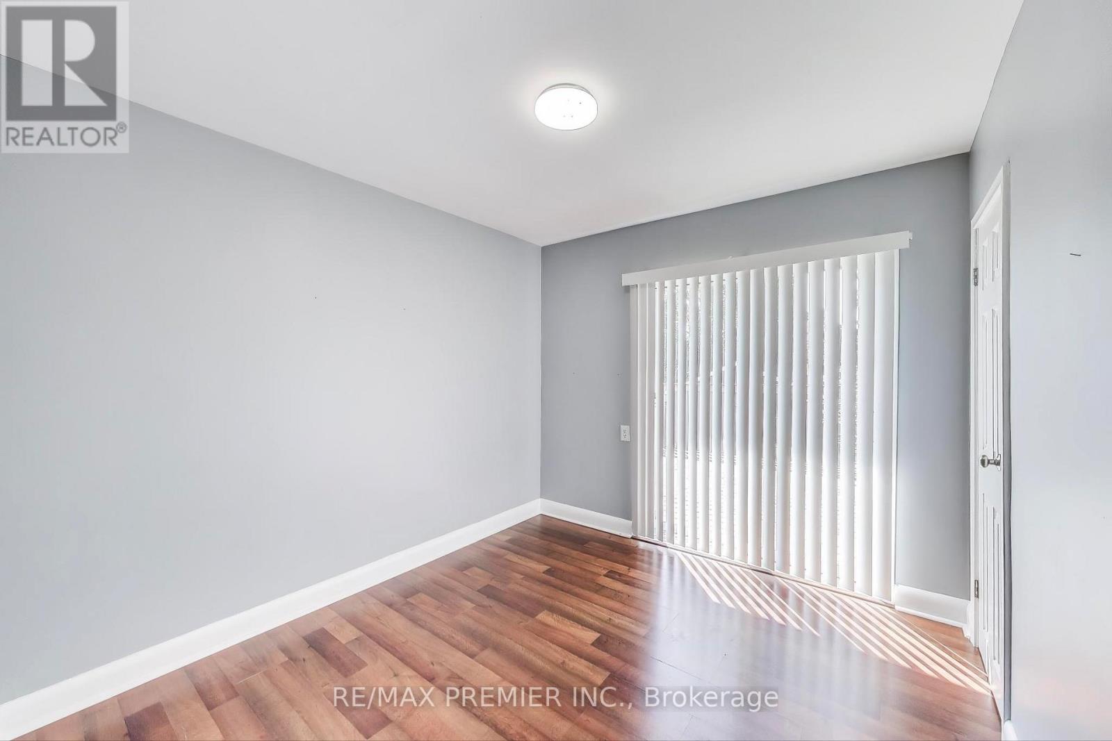 5 Golfdale Road, Barrie, Ontario  L4N 6R5 - Photo 17 - S12267101