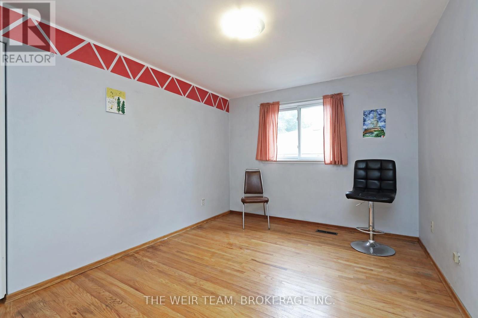 1577 Otterby Road, Mississauga (Applewood), Ontario  L4X 1W8 - Photo 25 - W12267008