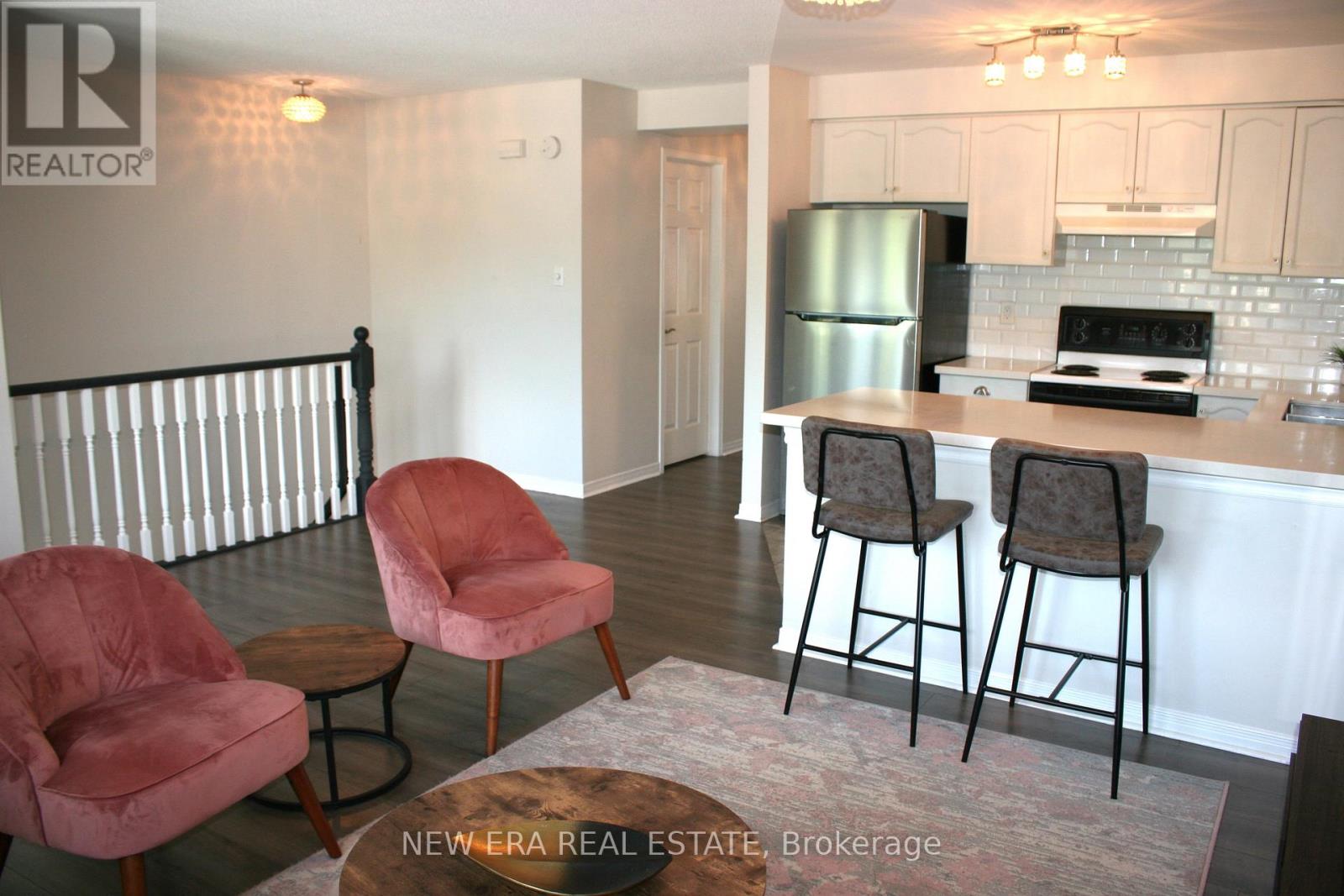 Property at 12 - 2120 HEADON ROAD image 4