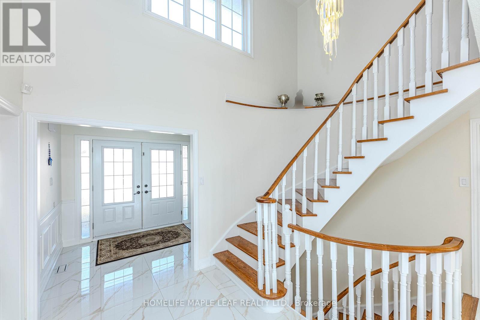 1310 Greenridge Circle, Oakville, Ontario  L6M 2J7 - Photo 21 - W12267212