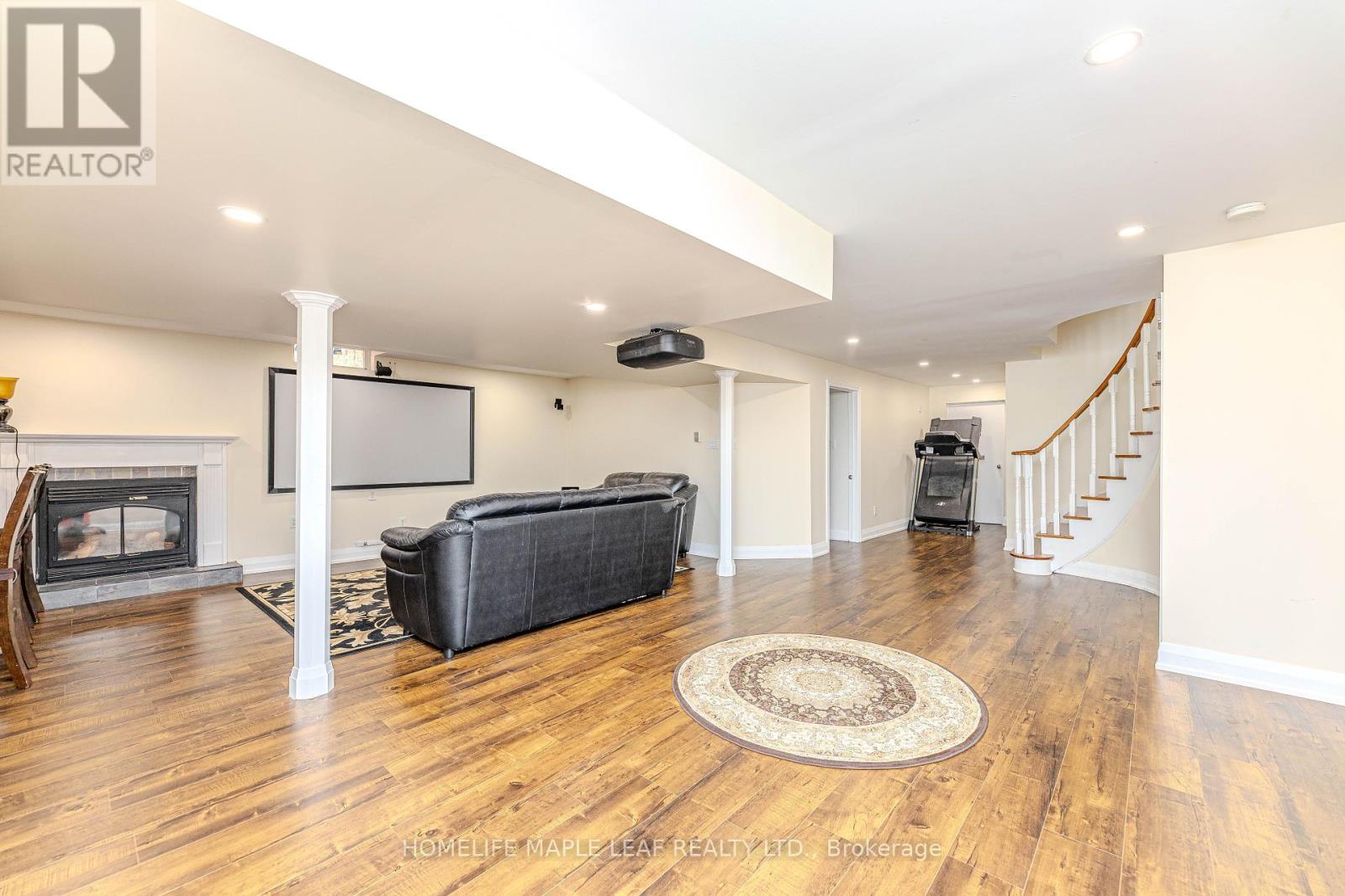 1310 Greenridge Circle, Oakville, Ontario  L6M 2J7 - Photo 42 - W12267212