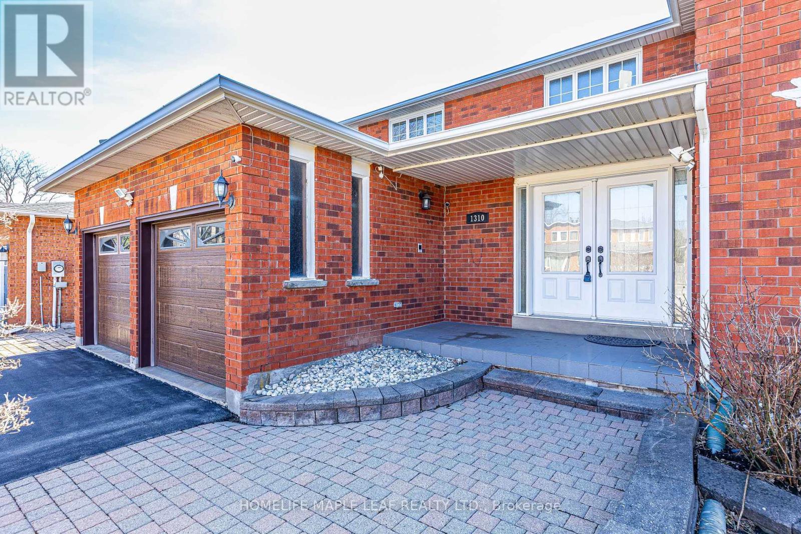 1310 Greenridge Circle, Oakville, Ontario  L6M 2J7 - Photo 50 - W12267212