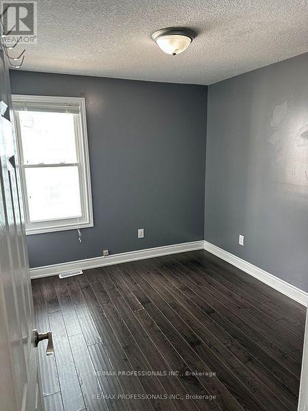 Upper - 167.5 Grosvenor Avenue N, Hamilton, Ontario  L8L 7S1 - Photo 7 - X12267071
